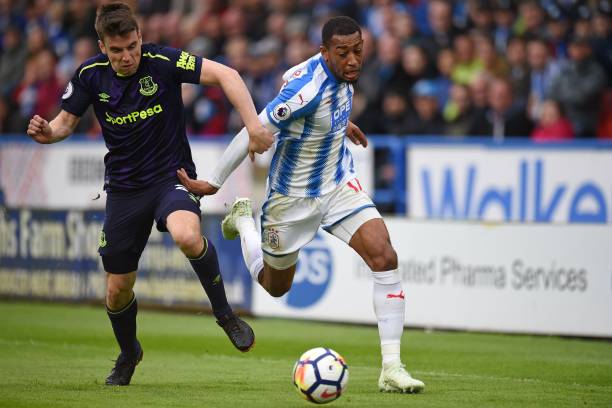 澳網｜美國球手歌蓮絲被噓　飛吻拍屁股反擊　豪言「錢照袋」.